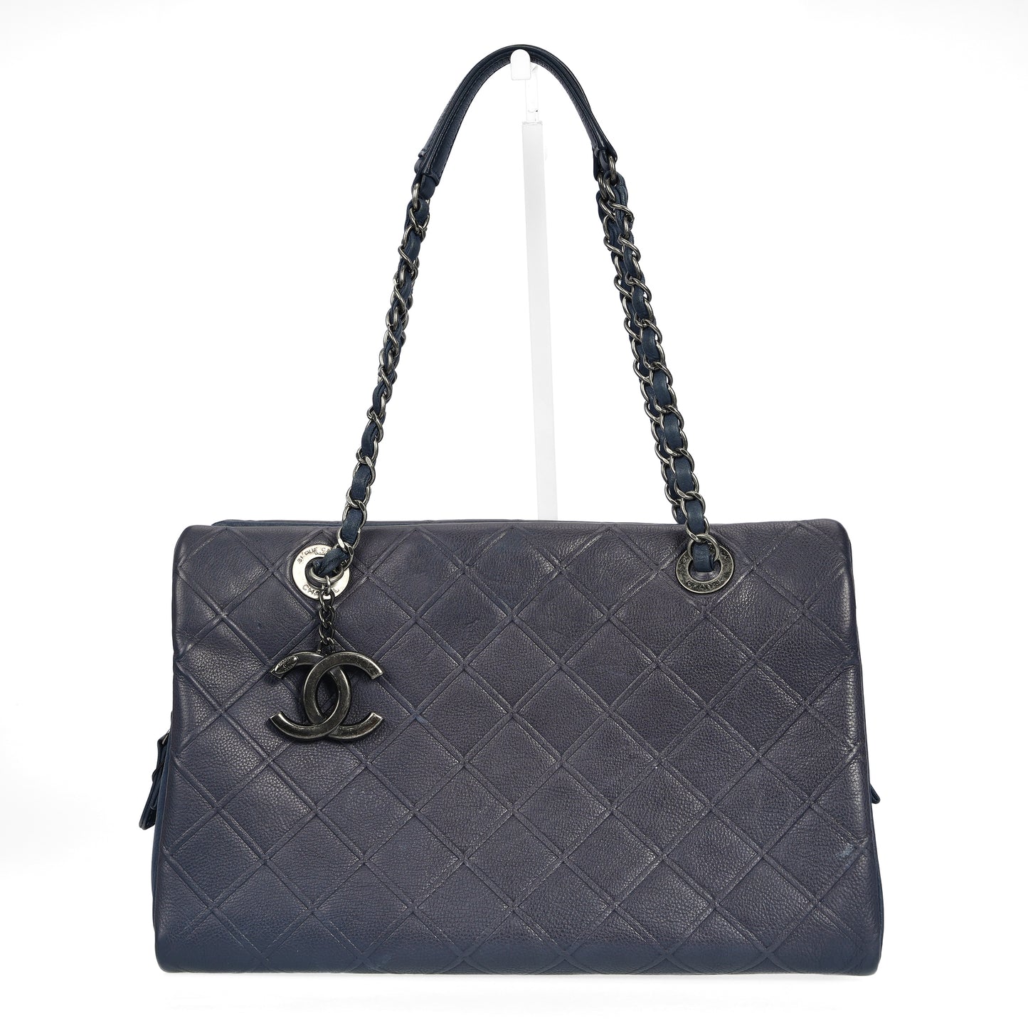 Pre-Owned Chanel Navy Calfskin Shoulder Bag 36072441