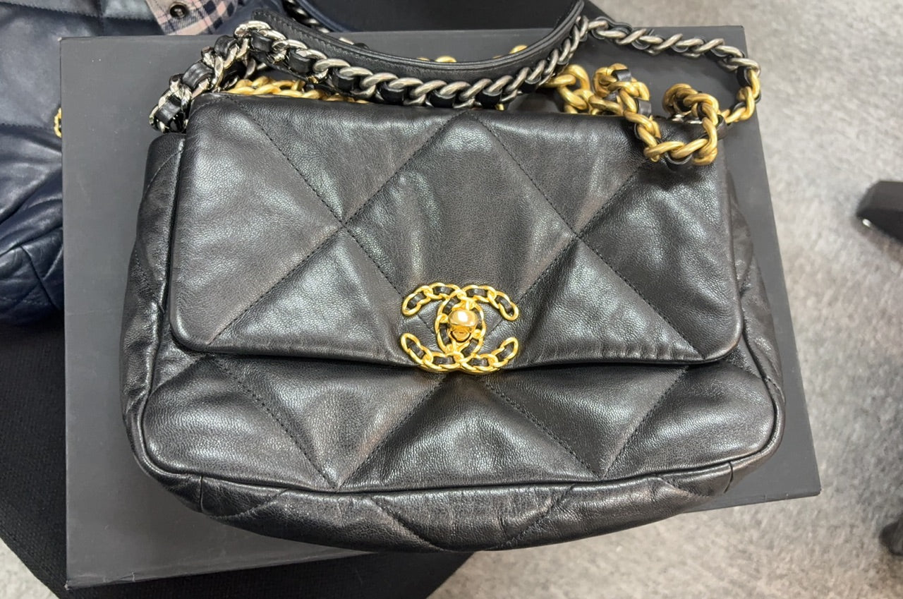 pre loved chanle 19 small size black lambskin 54036818