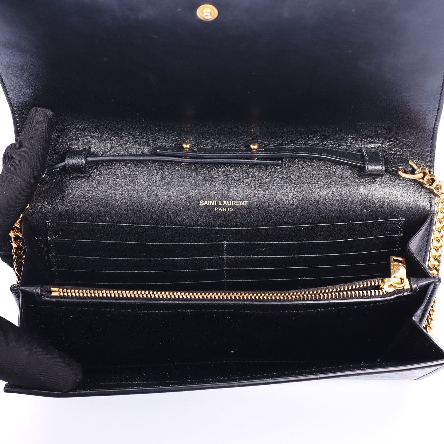 Pre-Owned Saint Laurent Kate Black Croc-Embossed Patent Calfskin Wallet on Chain 10514399