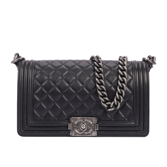 Pre-Owned Chanel Boy Bag Black Quilted Lambskin Crossbody Bag 11333545