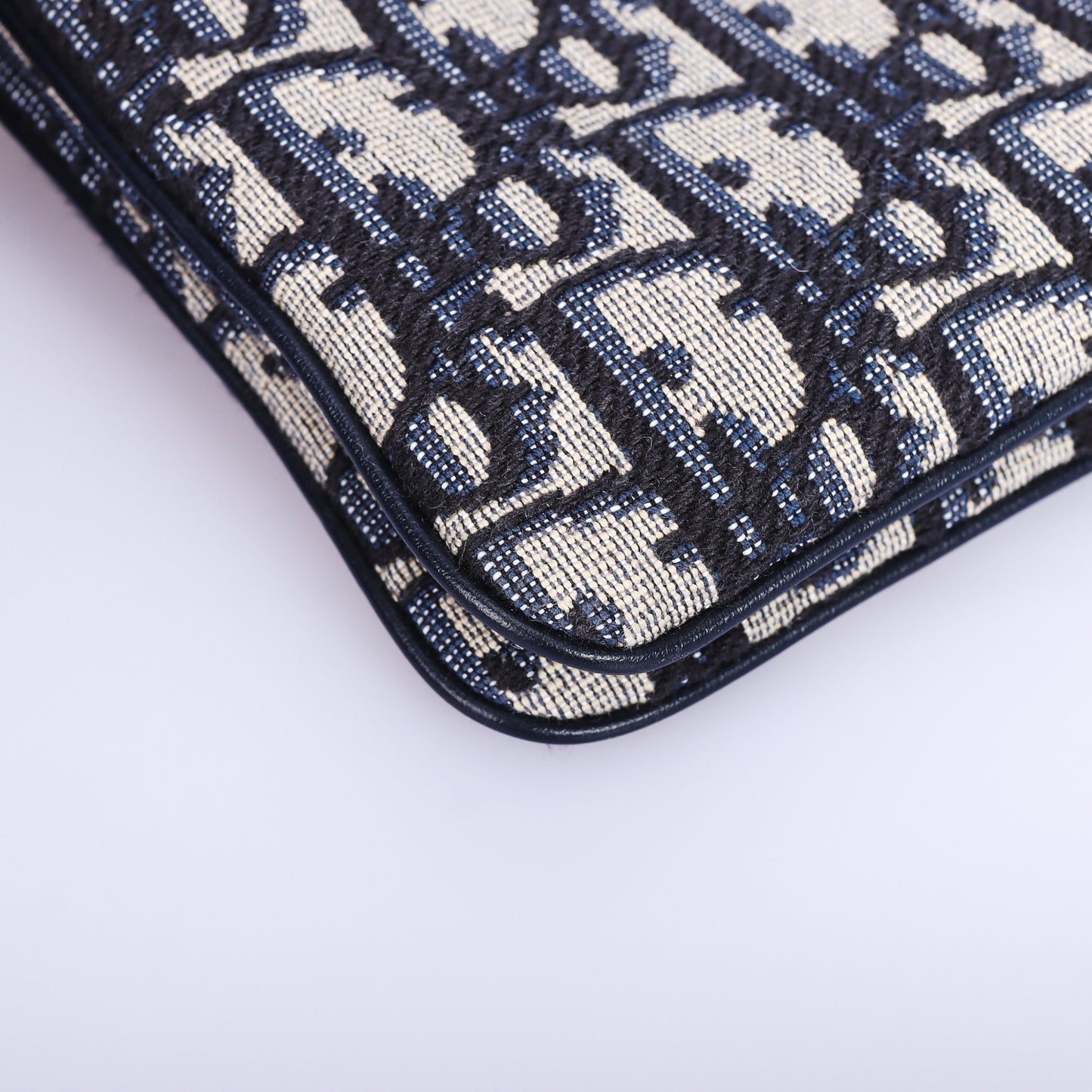 Pre-Owned Dior Oblique Dark Blue Jacquard Canvas Shoulder Bag 16199061