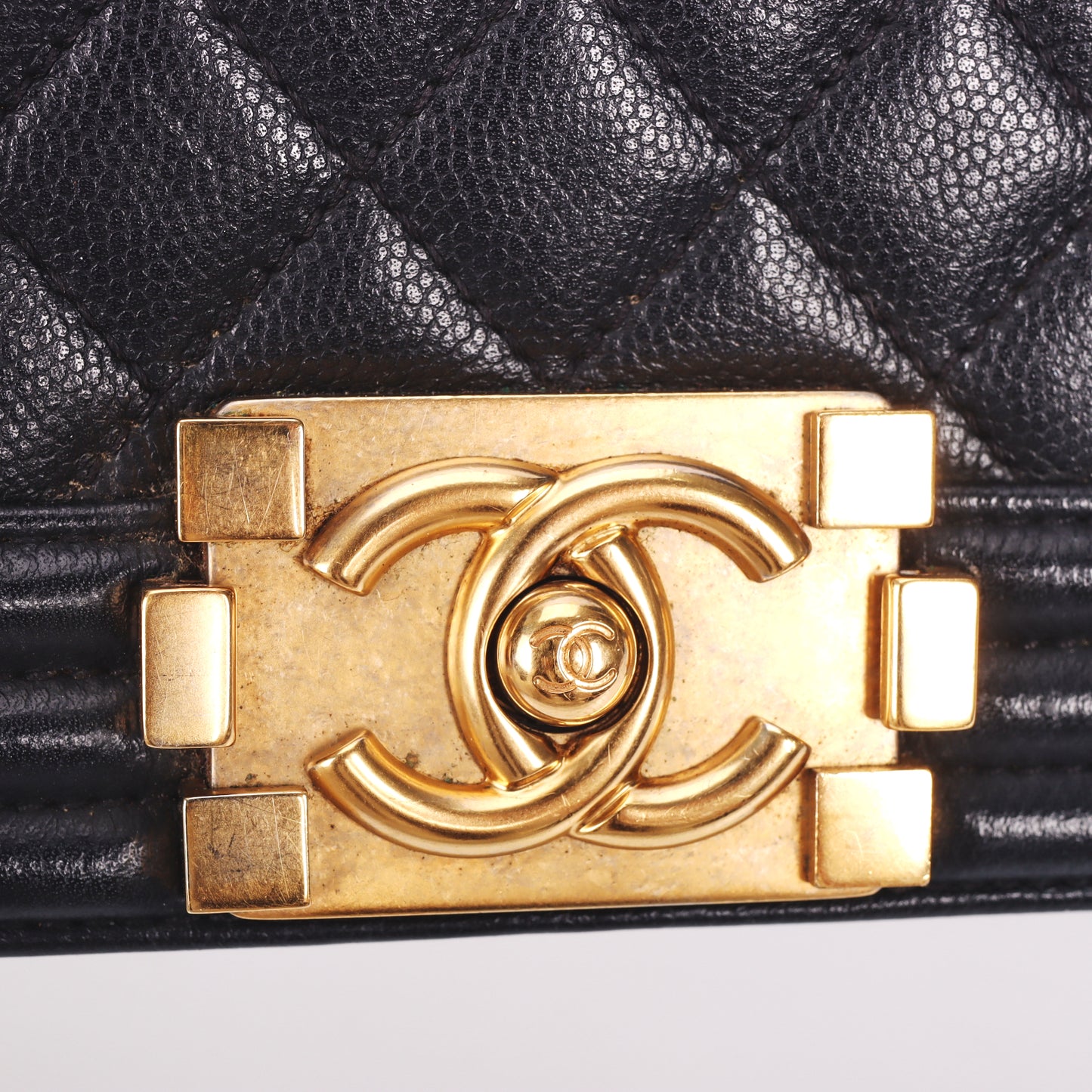 Pre-Owned Chanel Le Boy Small Size Black Quilted Caviar Calfskin Leather Shoulder Bag 17193551