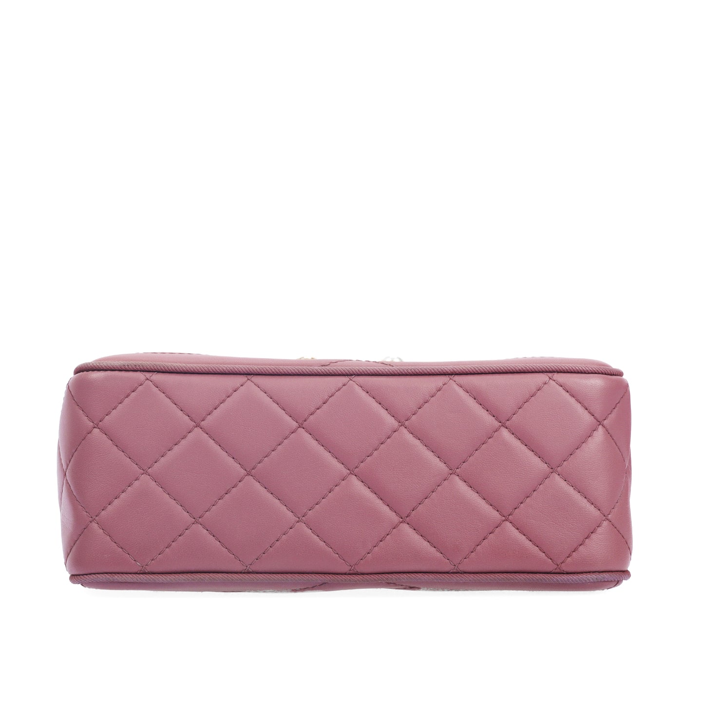 Pre-Owned Chanel Pagoda Flap Mauve Calfskin Shoulder Bag 18450128  yj