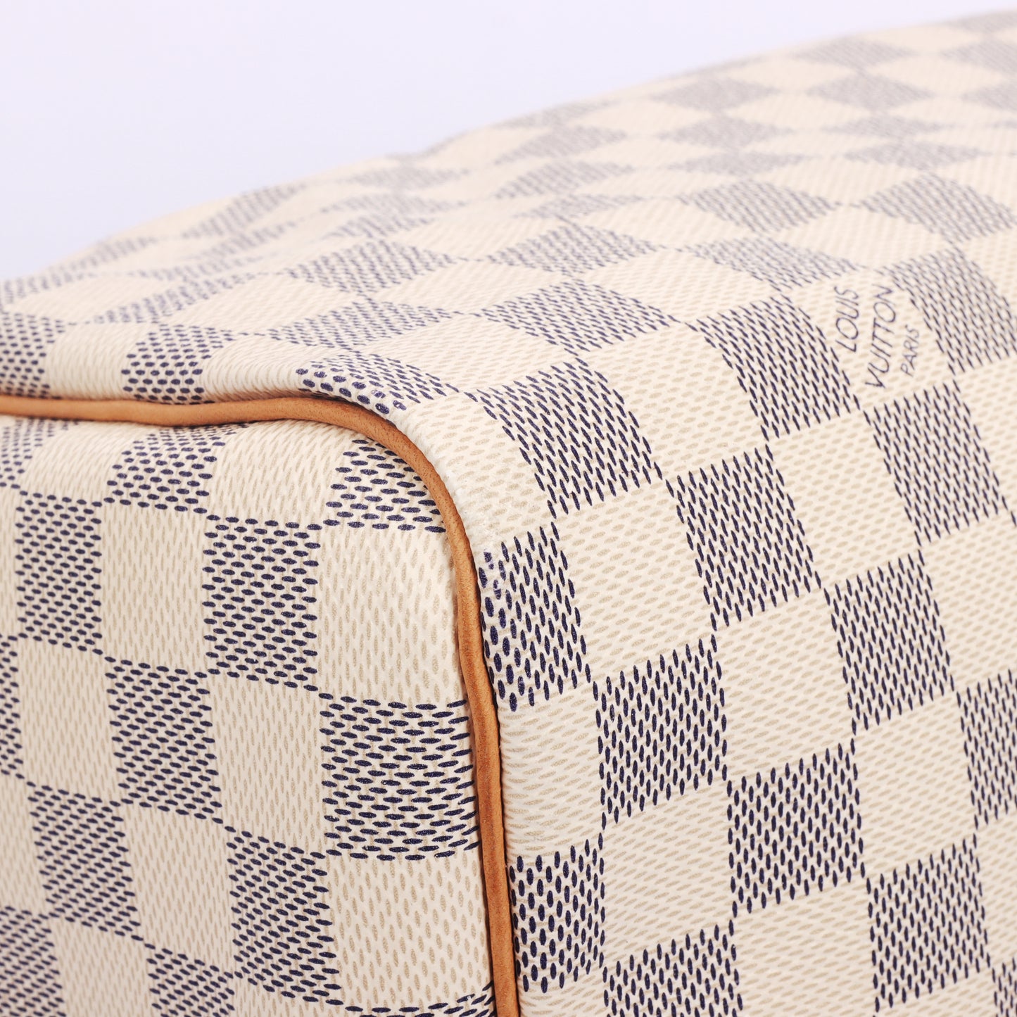 Pre-Owned Louis Vuitton Speedy 30 White Damier Azur Coated Canvas Top Handle Bag 19050088