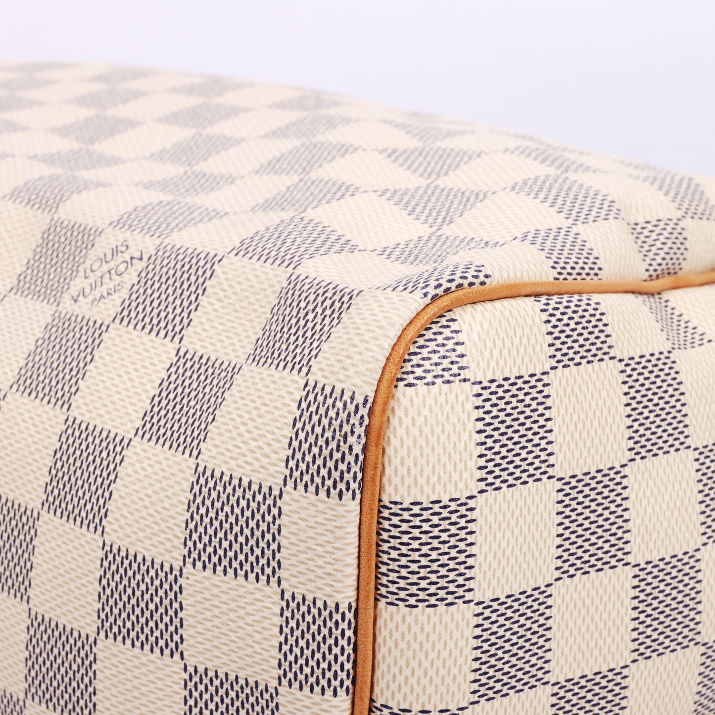 Pre-Owned Louis Vuitton Speedy 30 White Damier Azur Coated Canvas Top Handle Bag 19050088