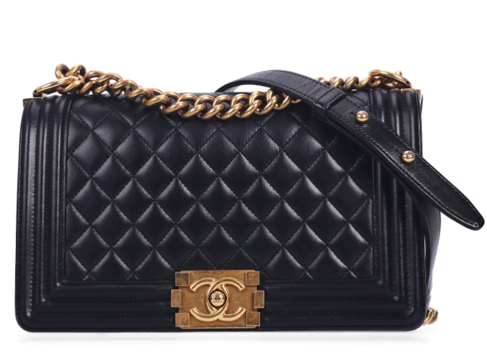 Pre-owned Chanel Medime Black and Gold lambskin shoulder bag 13762739