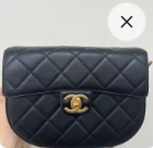 Pre-owned chanel flap black calfskin crossbody bag 94726526