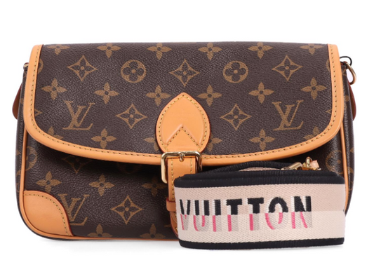 Pre-owned Louis Vuitton Coated Canvas Shoulder Bags Diane Brown Monogram 75377977 hz