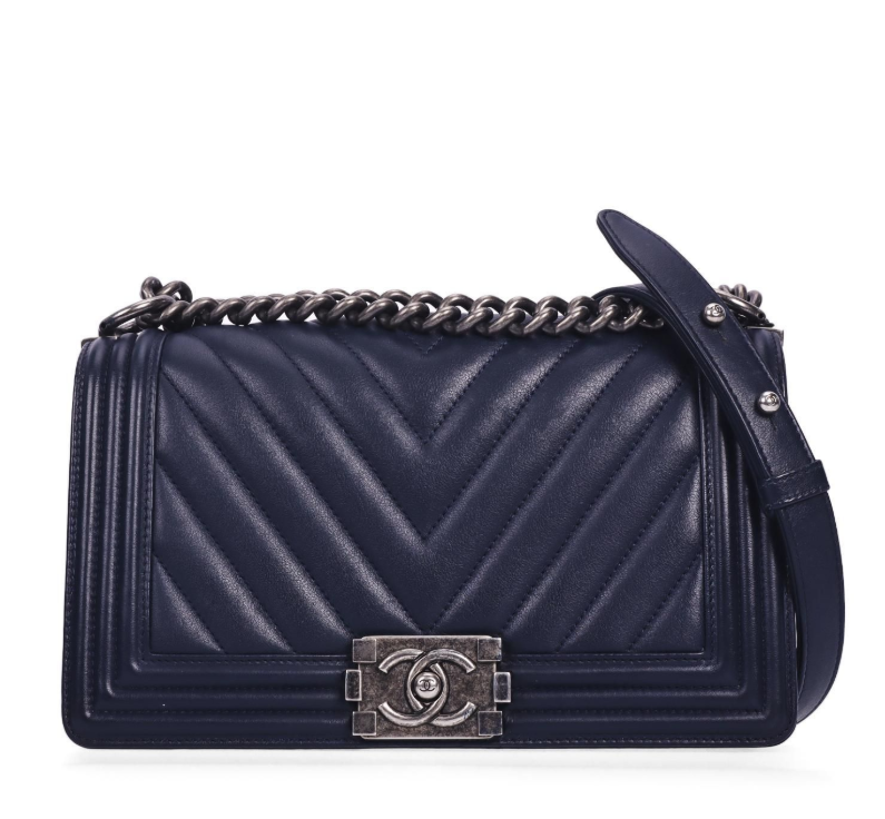 Pre-Owned Chanel Le Boy Dark Blue Chevron Calfskin Shoulder Bag 14942582