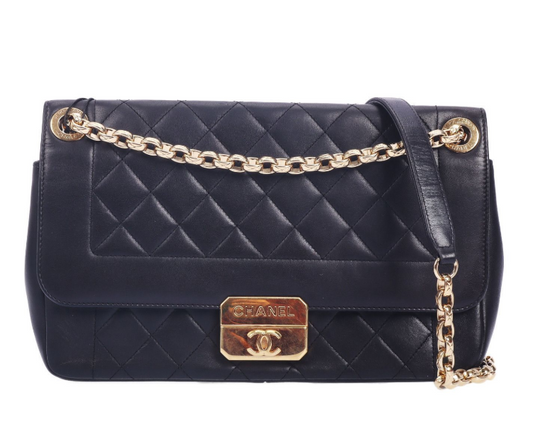 Pre-Owned Chanel black calfskin crossbody bag 52083496