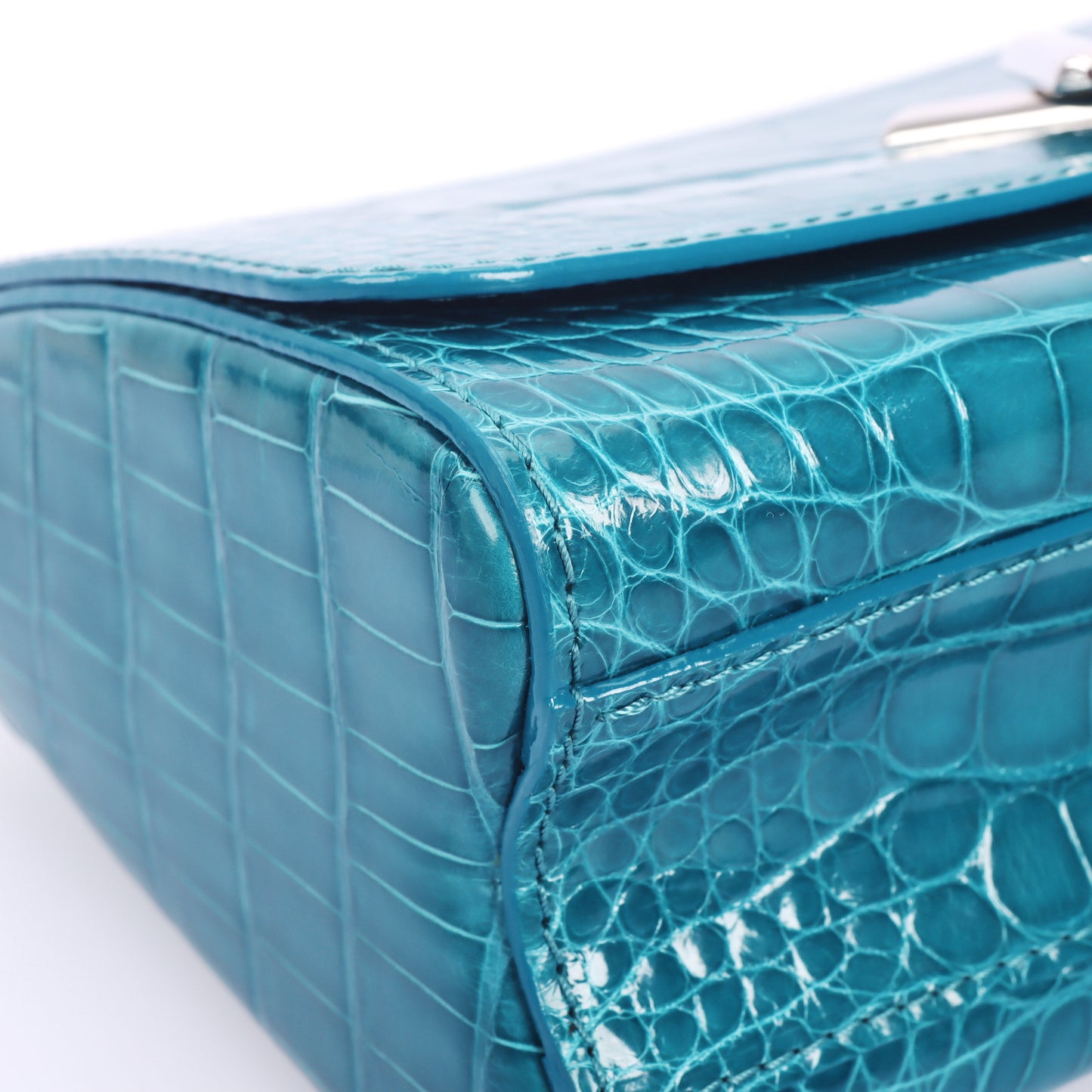 Pre-Owned Louis Vuitton Twist Peacock Blue Crocodile Leather Brillant Crossbody Bag 22584187 L