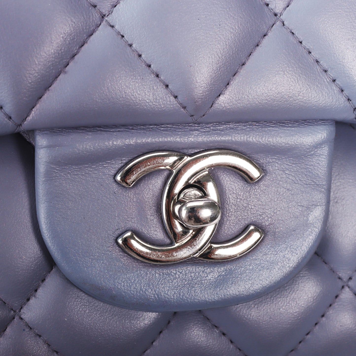 Pre-owned Chanel Cf Purple Lambskin Jumbo Shoulder Bag 25410858