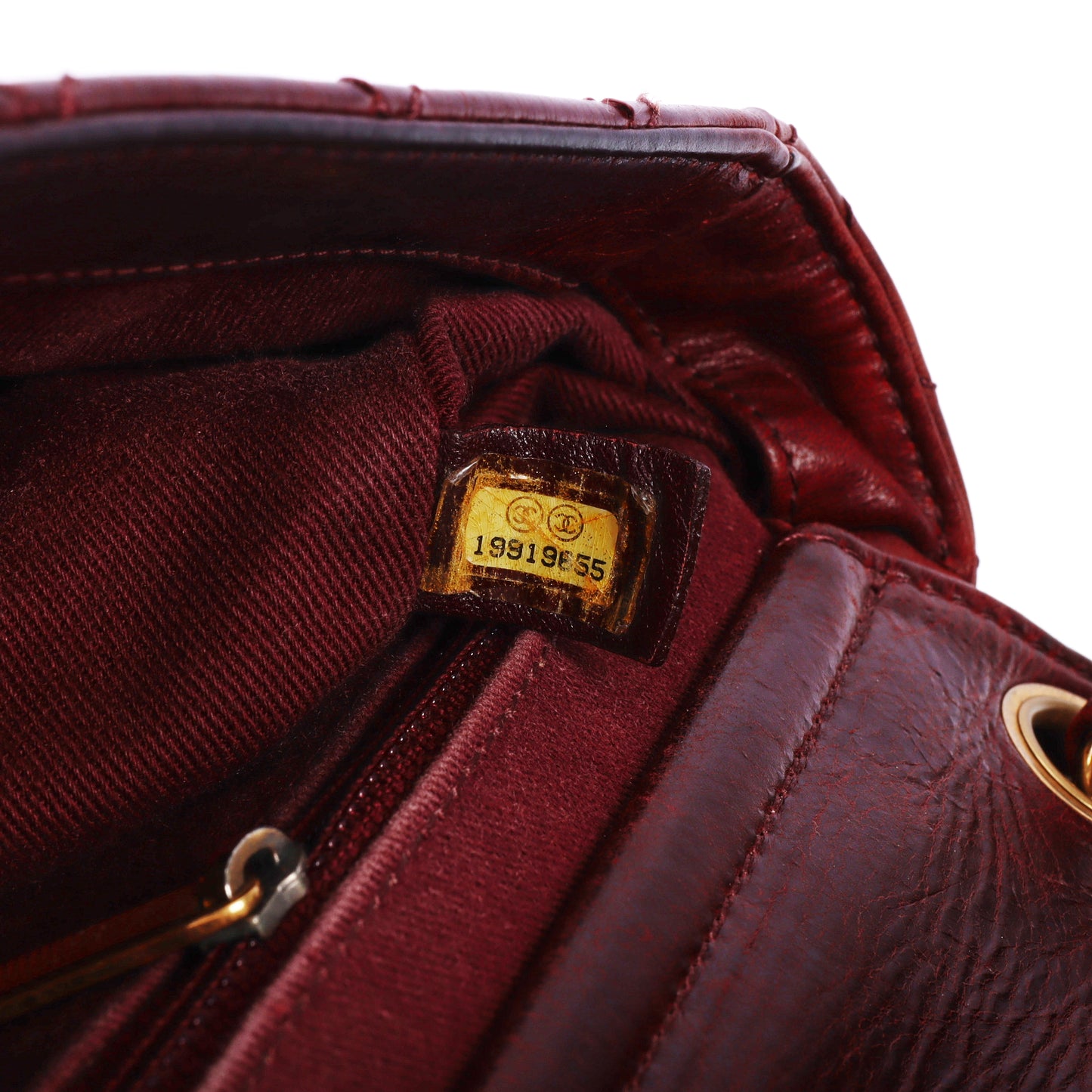 Pre-Owned Chanel Classic Flap Burgundy Quilted Calfskin Leather Shoulder Bag 25612785