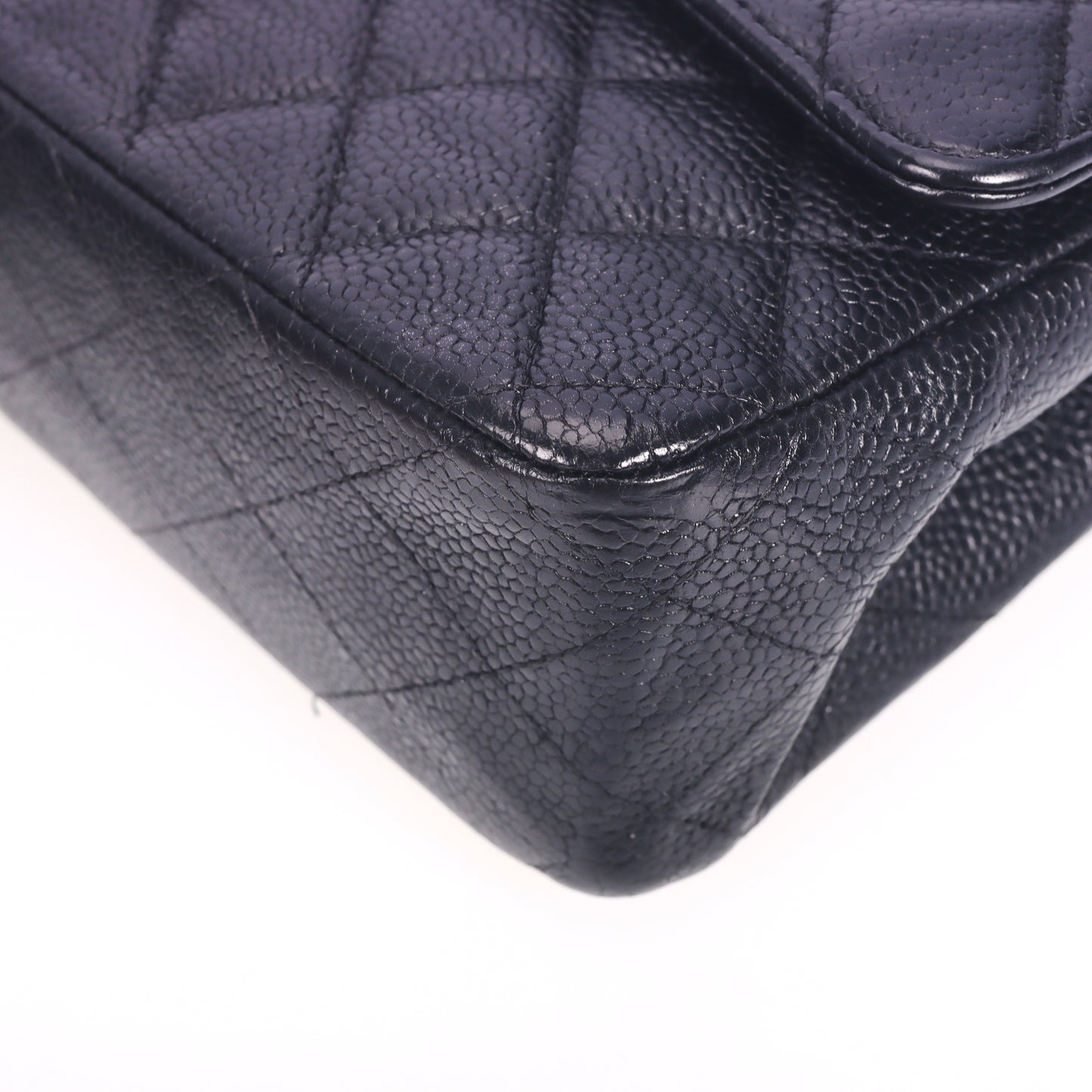 Pre-Owned Chanel Classic Flap Black Calfskin Shoulder Bag 25645342