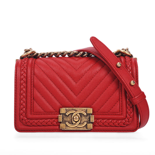 Pre-Owned Chanel Le Boy Red Chevron Quilted Calfskin Leather Shoulder Bag  26572989