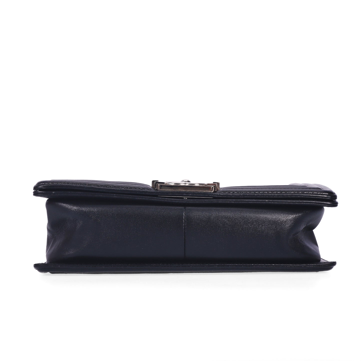 Pre-Owned Chanel Le Boy Black Chevron Quilted Calfskin Leather Shoulder Bag 27218387 c