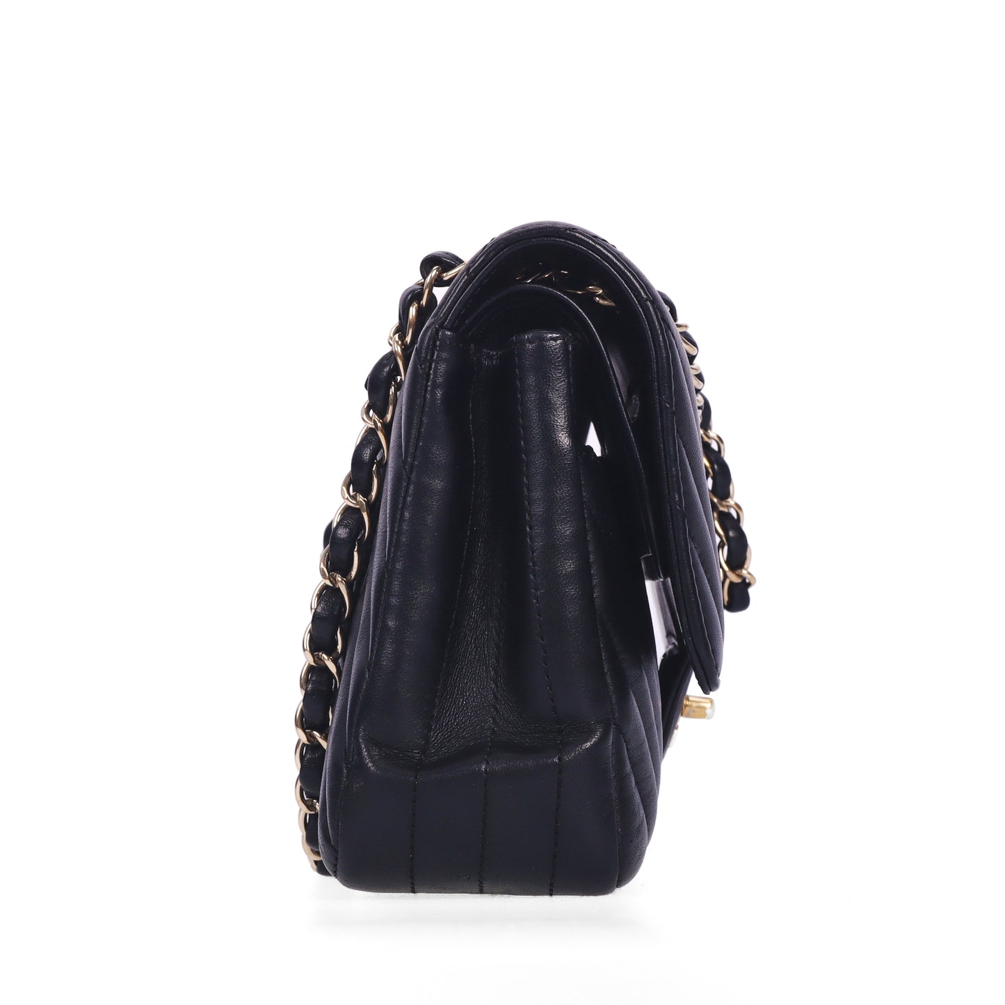 Pre-Owned Chanel Classic Flap Black Chevron Quilted Lambskin Leather Shoulder Bag 27658960