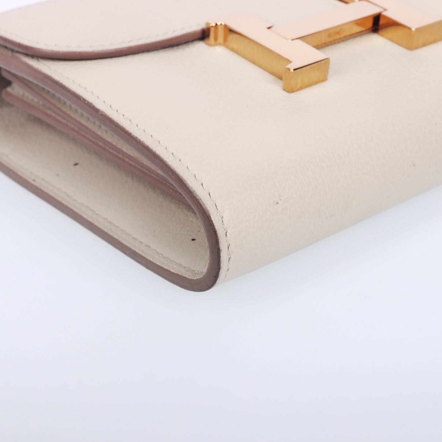 Pre-Owned Hermès  Constance Slim Craie Epsom Leather Wallet 28712813 c