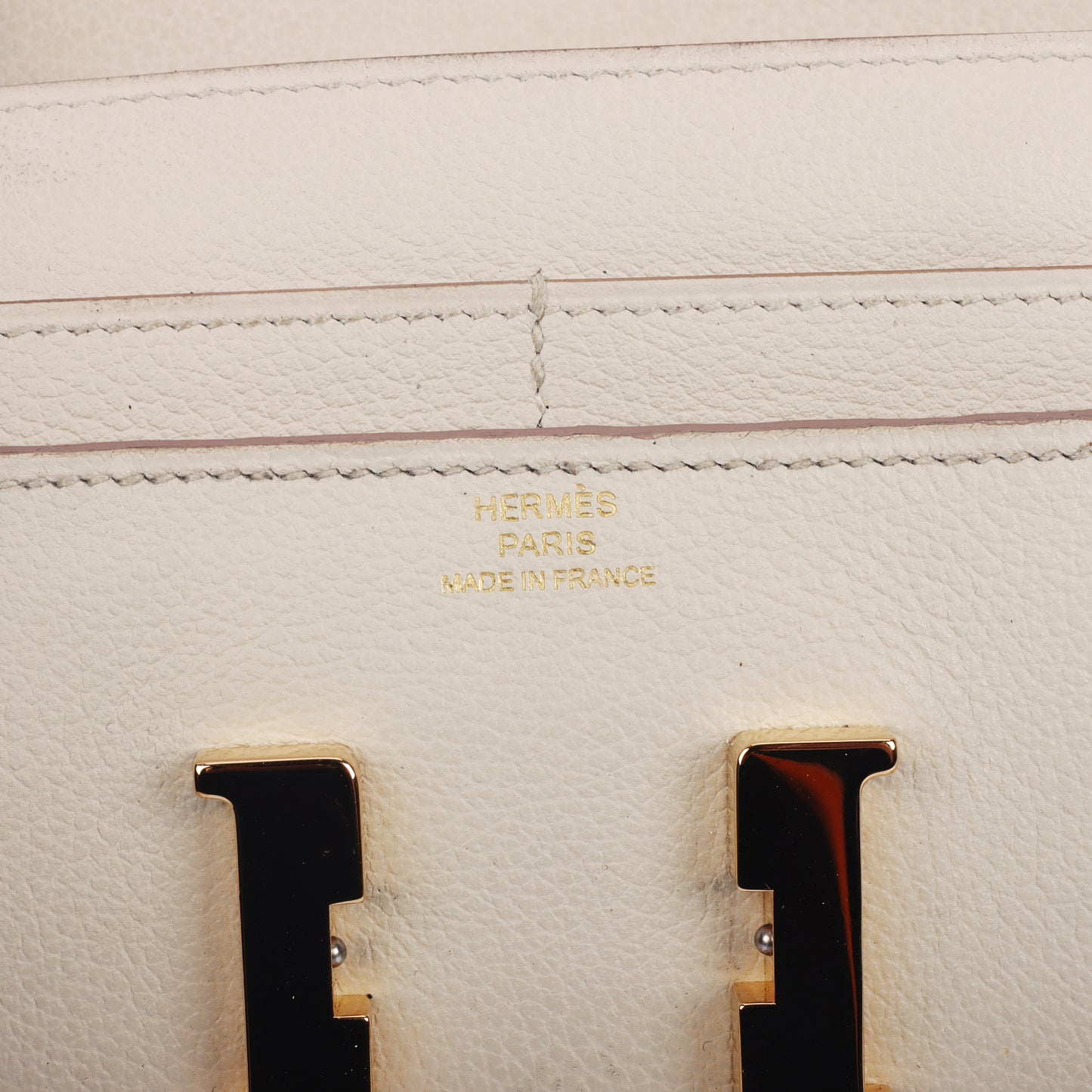 Pre-Owned Hermès  Constance Slim Craie Epsom Leather Wallet 28712813 c