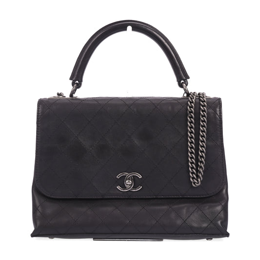 Pre-Owned Chanel Black Quilted Leather Chain Crossbody Bag 33703419