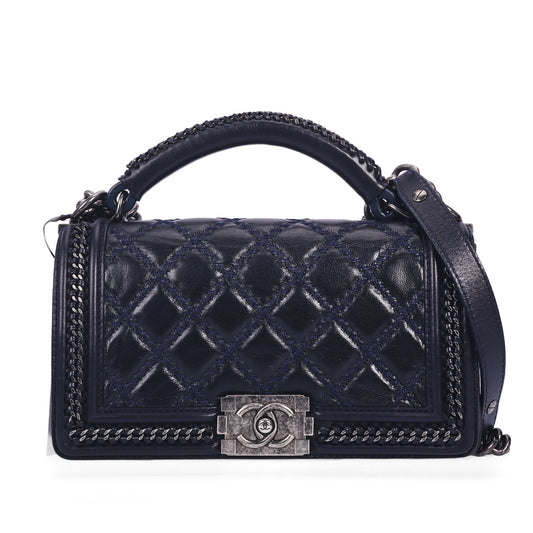 Pre-Owned Chanel Le Boy Medium Blue Quilted Patent Calfskin Leather Shoulder Bag 39273734