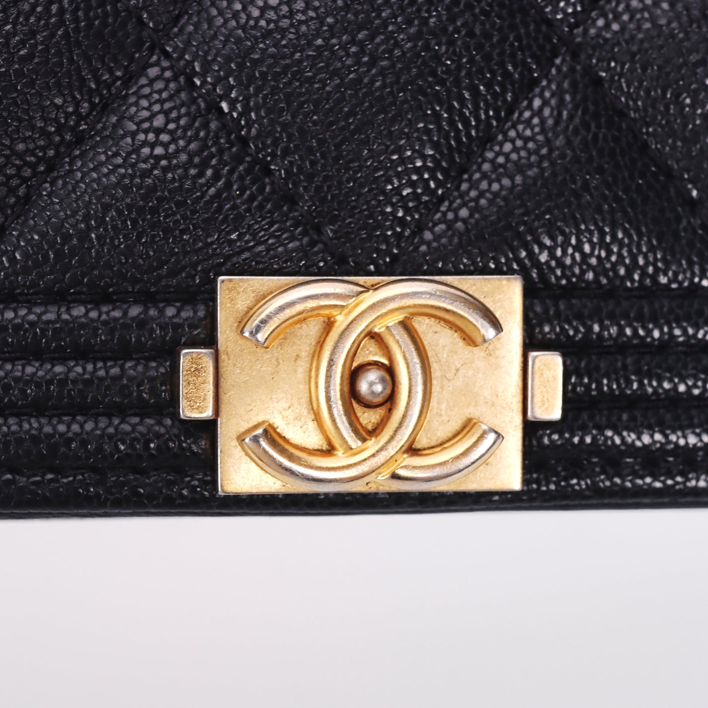 Pre-Owned Chanel Le Boy Black Quilted Calfskin Leather Wallet on Chain 40470832