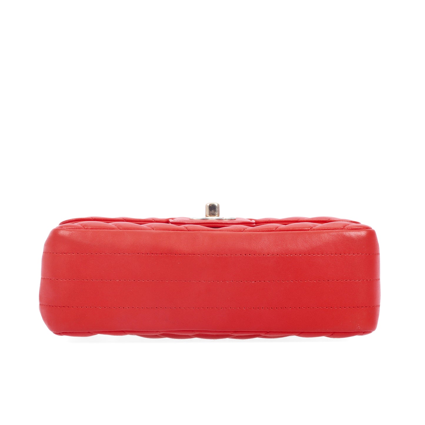 Pre-Owned Chanel Classic Flap Red Chevron Lambskin Shoulder Bag 46107071