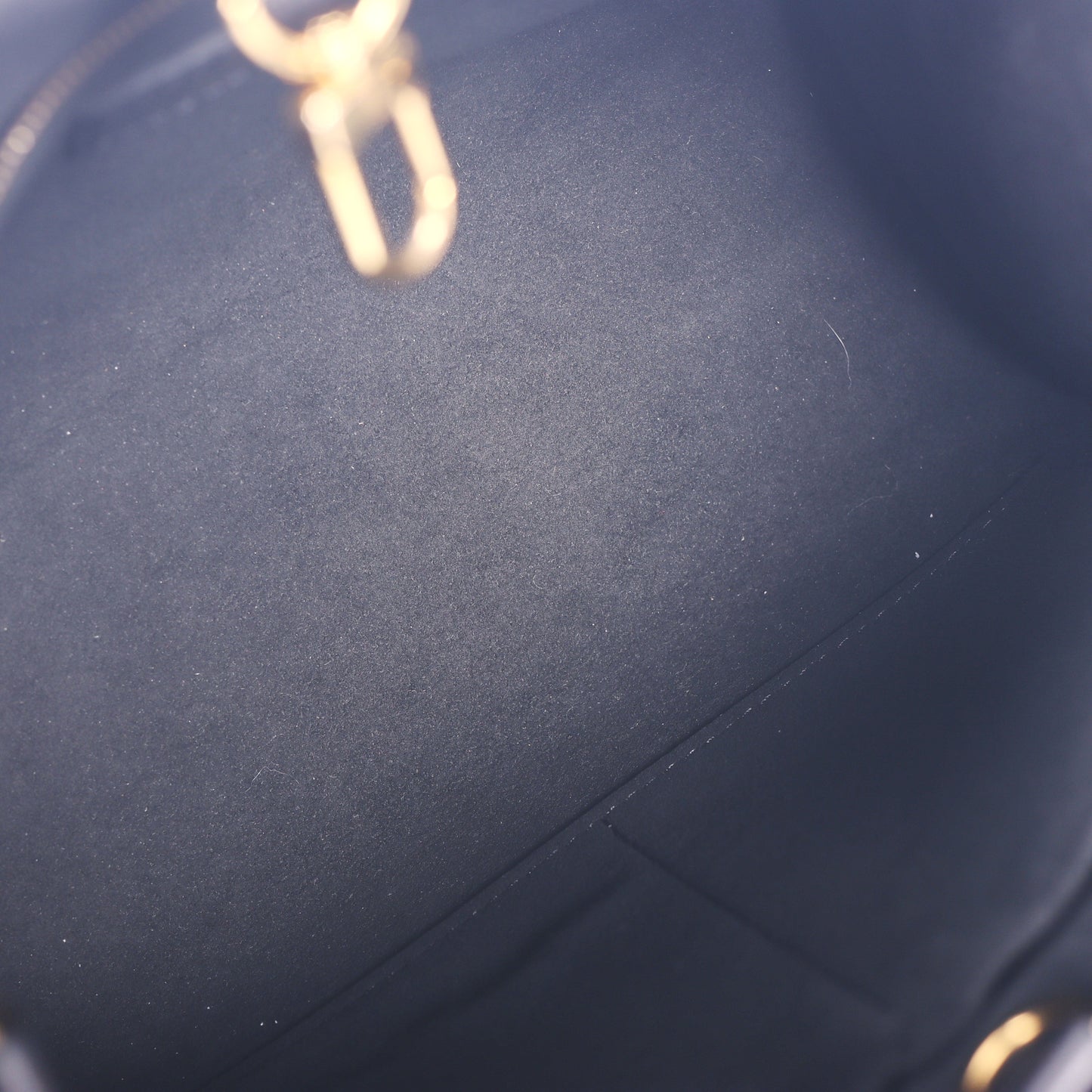 Pre-Owned Louis Vuitton Onthego PM Black Monogram Empreinte Calfskin Leather Shoulder Bag 46734661 C