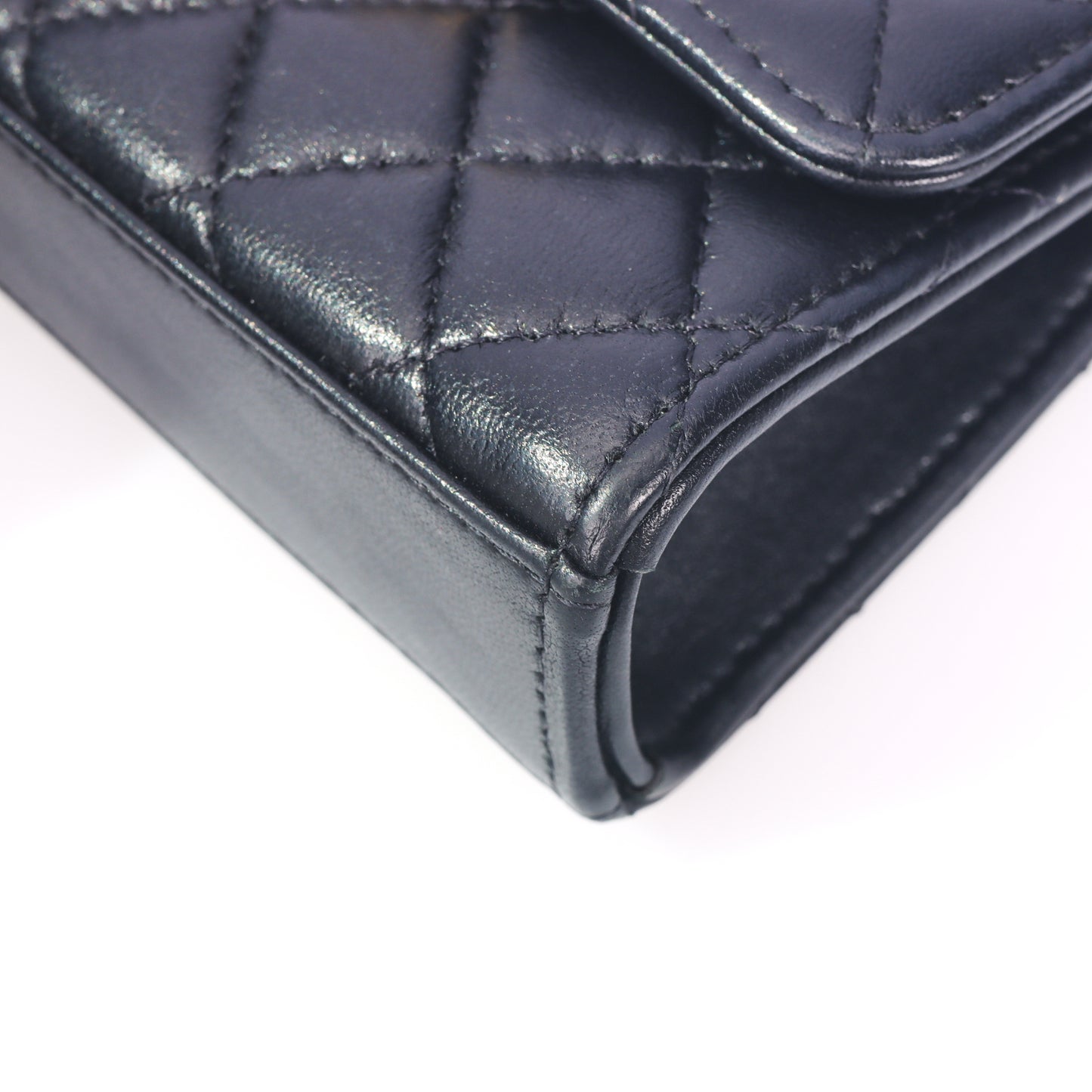Pre-Owned Chanel Black Calfskin Crossbody Bag 48601915