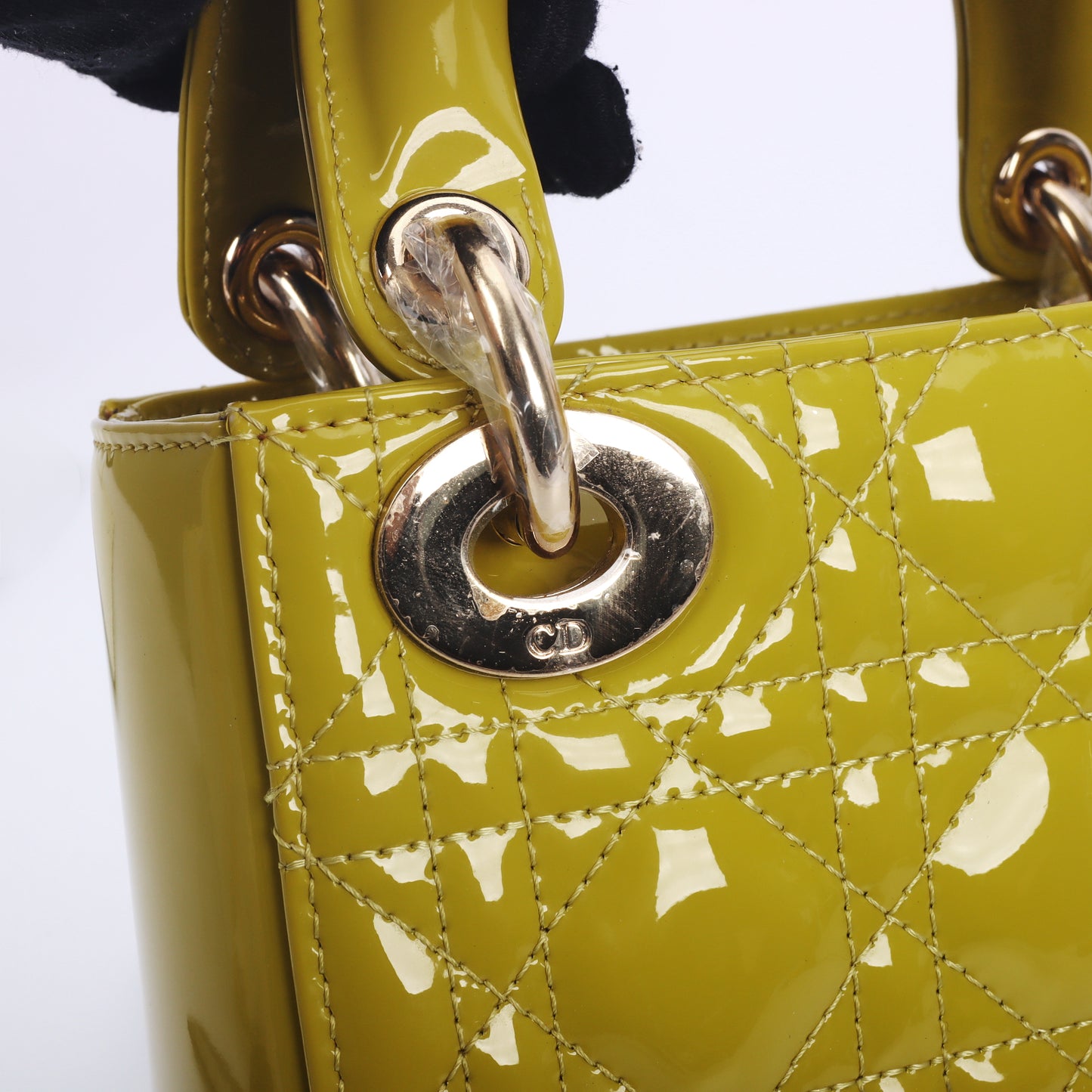 Pre-Owned Dior Lady Dior Yellow Cannage Patent Leather Shoulder Bag 58826834