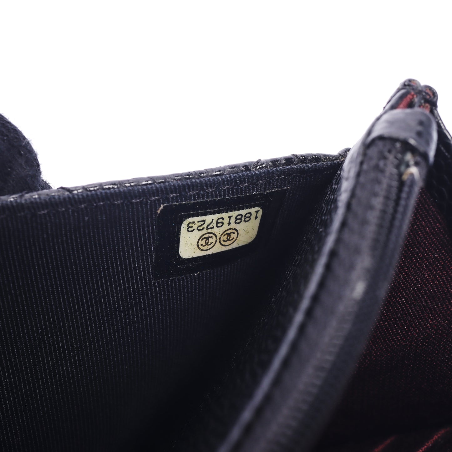 Pre-Owned Chanel Classic Black Calfskin Wallet on Chain 59714480