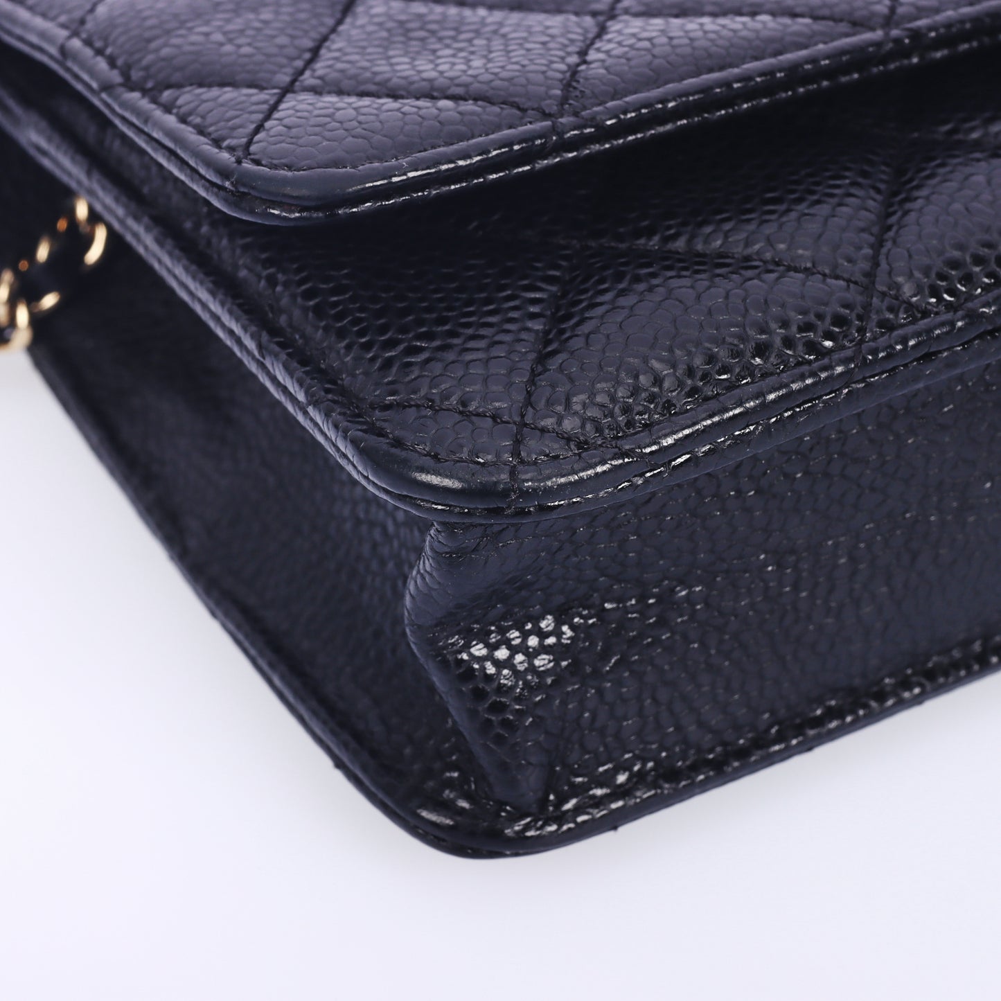 Pre-Owned Chanel Classic Black Calfskin Wallet on Chain 59714480