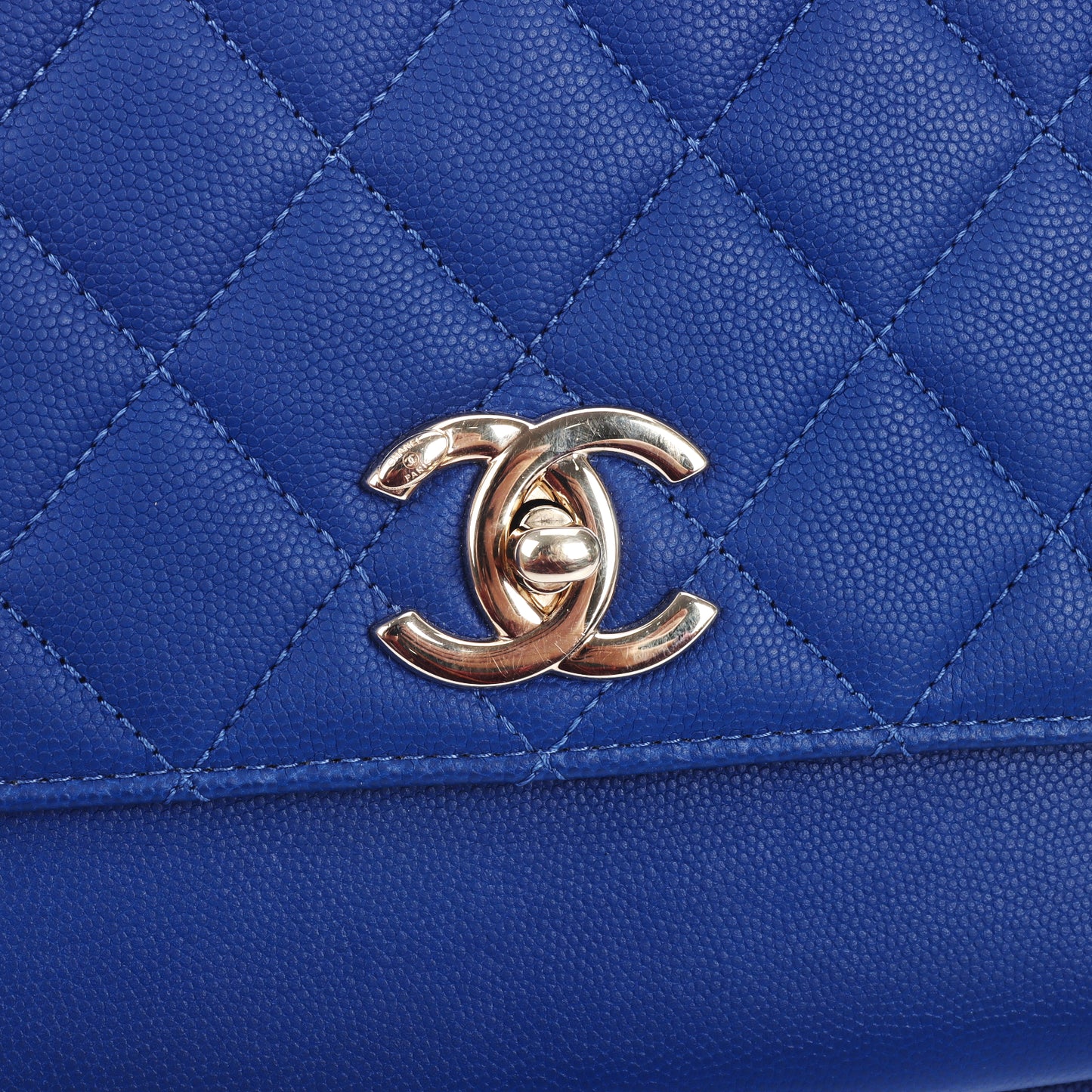 Pre-Owned Chanel Business Affinity Blue Quilted Calfskin Shoulder Bag 61162307