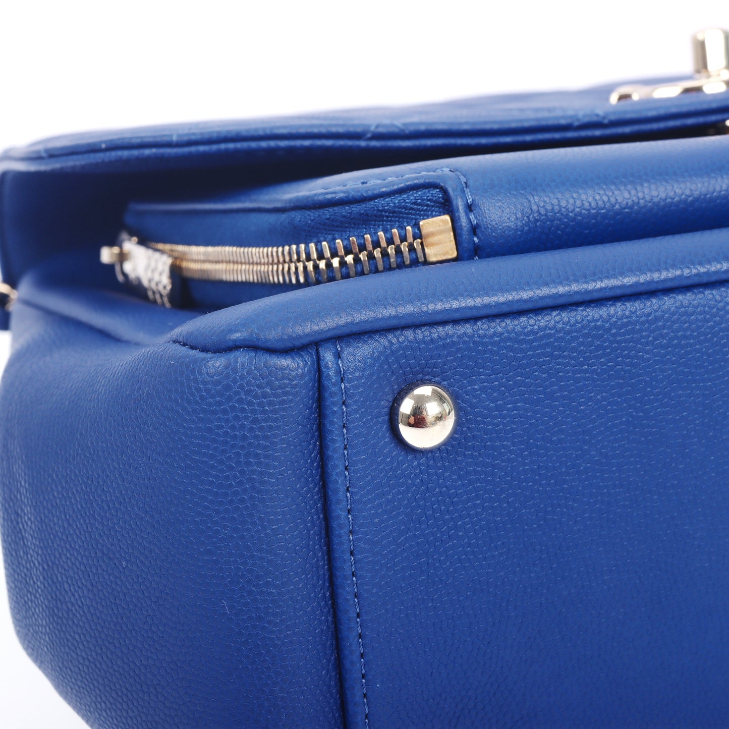 Pre-Owned Chanel Business Affinity Blue Quilted Calfskin Shoulder Bag 61162307
