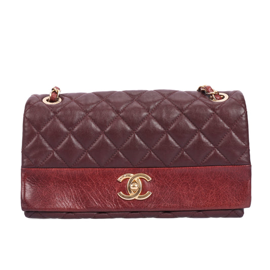 Pre-Owned Chanel Burgundy Leather Crossbody Bag 64525265