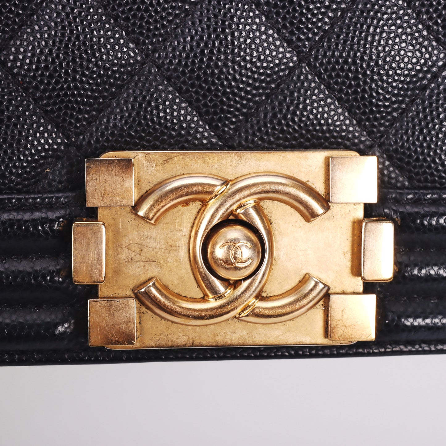 Pre-Owned Chanel BOY Black Calfskin Crossbody Bag 69497919