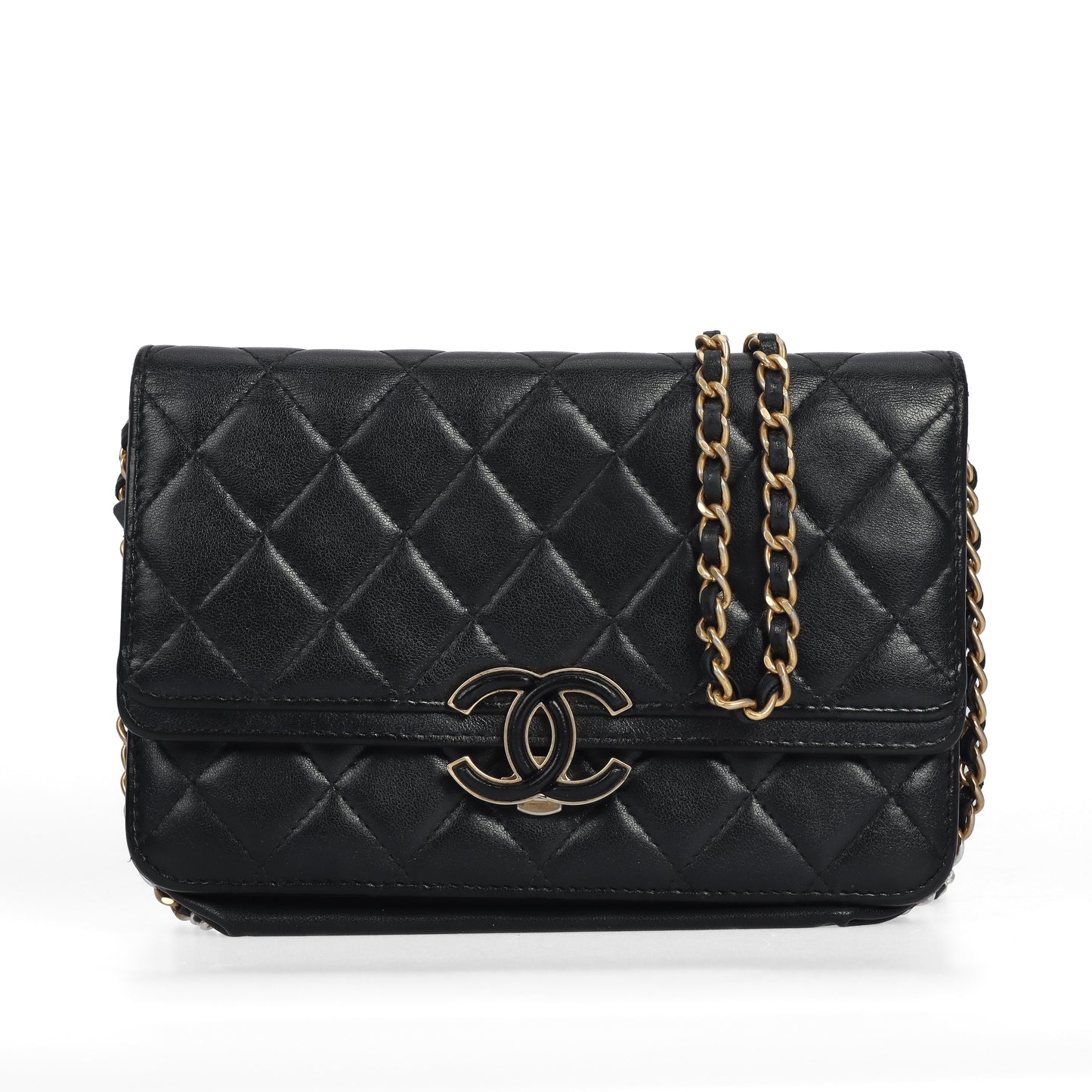 Pre-Owned Chanel wallet on chain black lambskin crossbody bag