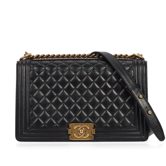 Pre-Owned Chanel Boy Bag Black Leather Shoulder Bag 78046229