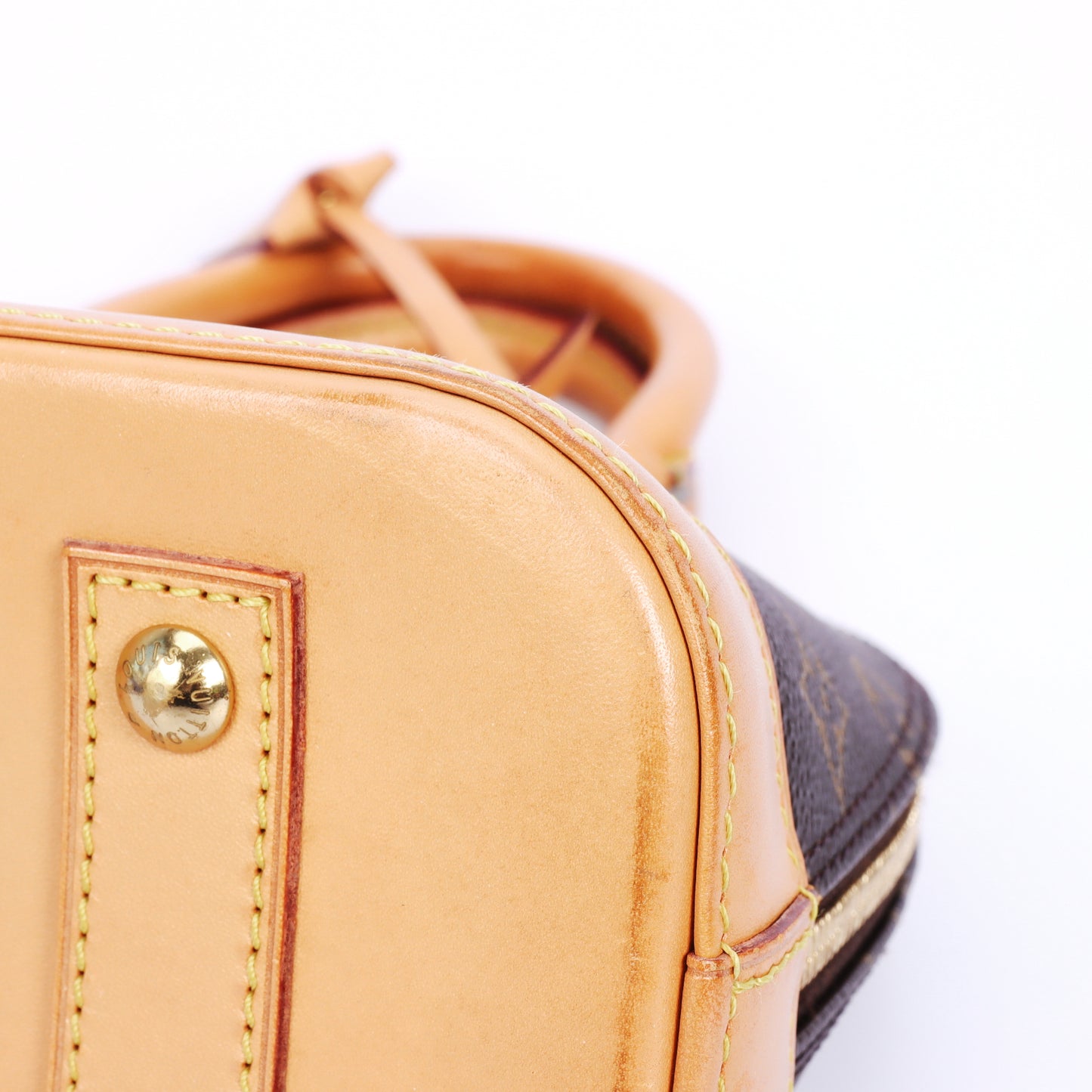 Pre-Owned Louis Vuitton Alma BB Monogram Brown Coated Canvas Crossbody Bag & Louis Vuitton Charm 80678499 & 66325671