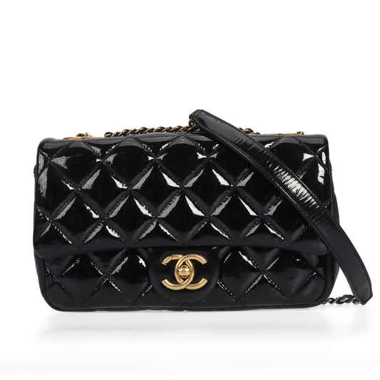 Pre-Owned Chanel Black Patent Leather Crossbody Bag 84907439