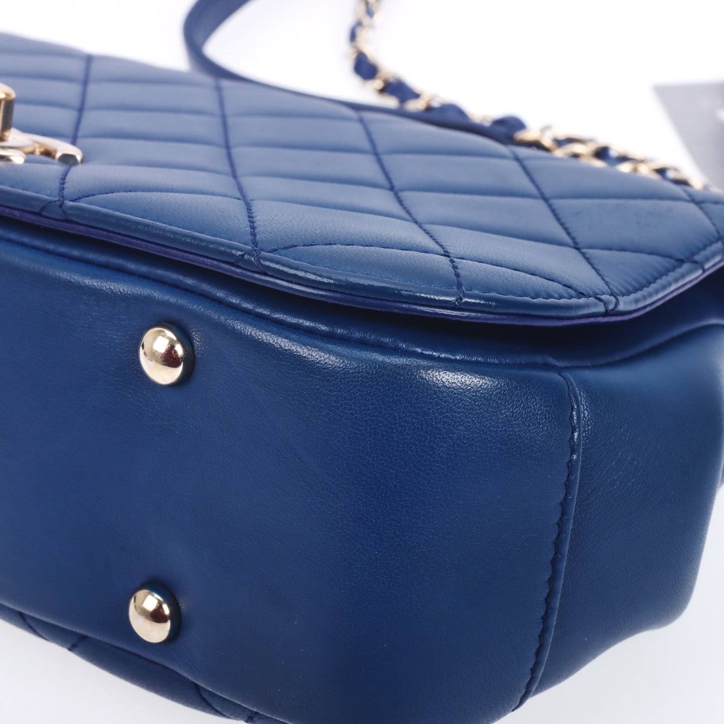 Pre-Owned Chanel  CC Blue Quilted Leather Crossbody Bag 84949392