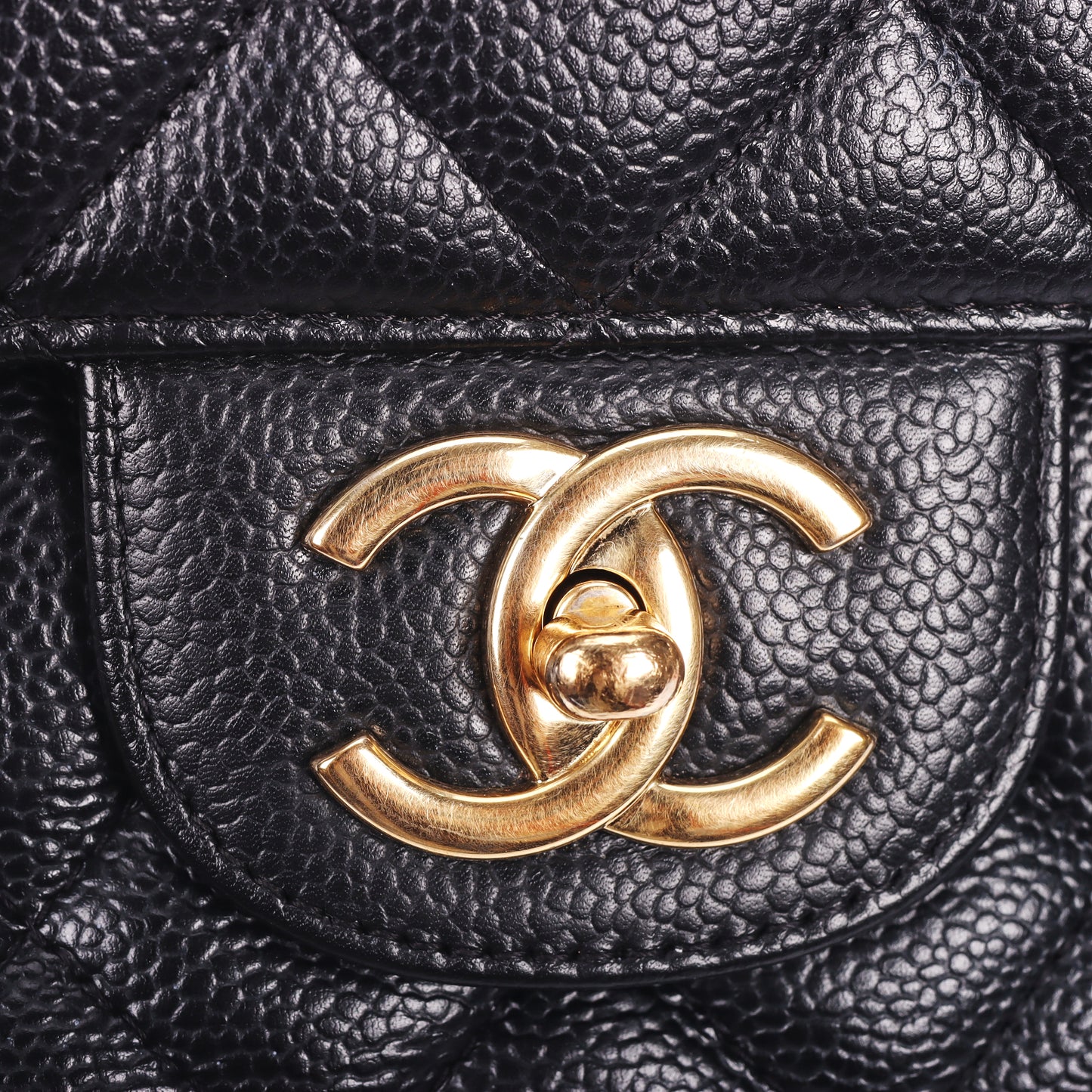 Pre-Owned Chanel Classic Flap Maxi Black Calfskin Shoulder Bag 88890681 c