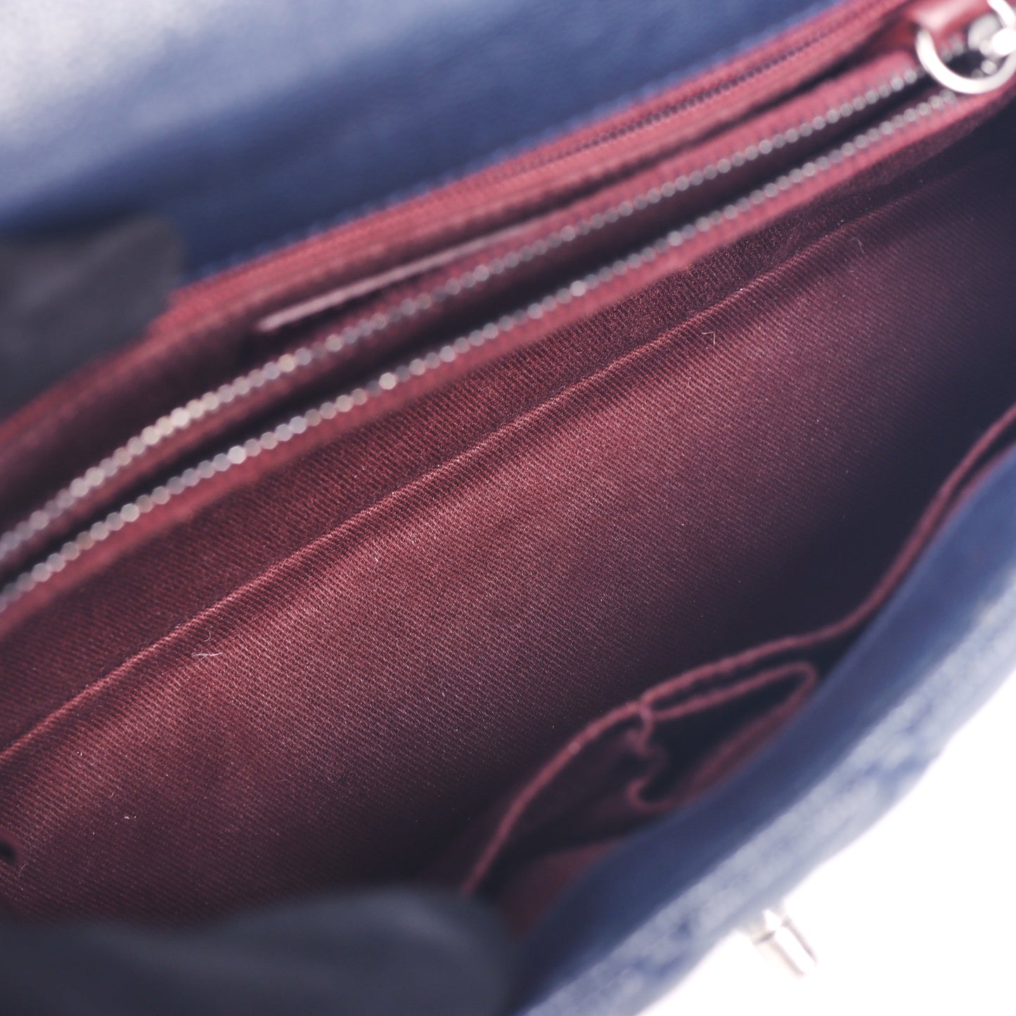 Pre-Owned Chanel Coco Handle Dark Blue Quilted Caviar Calfskin Leather Shoulder Bag 90038457