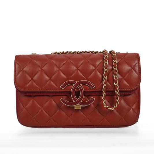 Pre-Owned Chanel Interlocking CC Red Quilted Lambskin Shoulder Bag 93951924