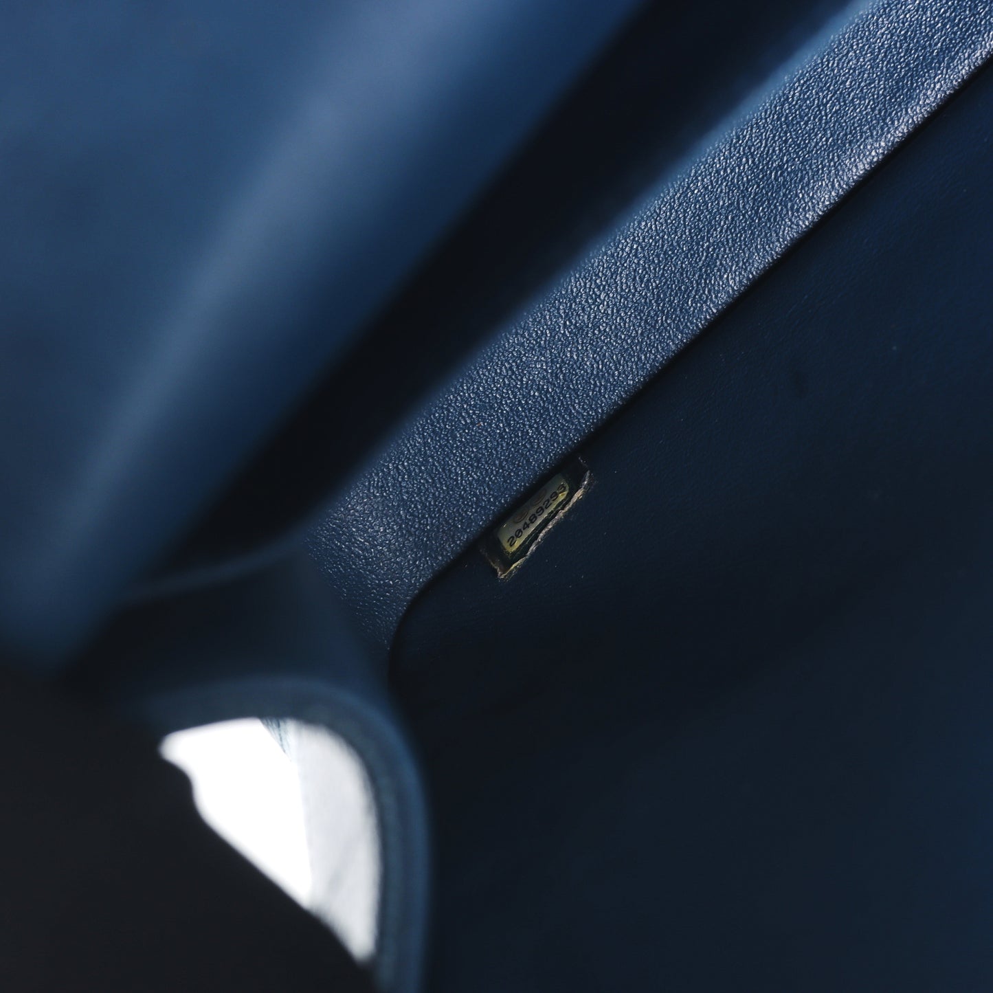 Pre-Owned Chanel Classic Flap Jumbo Dark Green Quilted Caviar Calfskin Leather Shoulder Bag 93953107