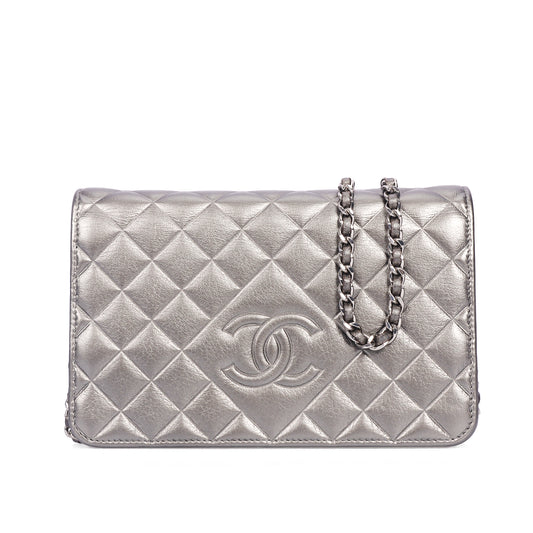 Pre-Owned Chanel Silver Gray Calfskin Wallet on Chain  96139721 c