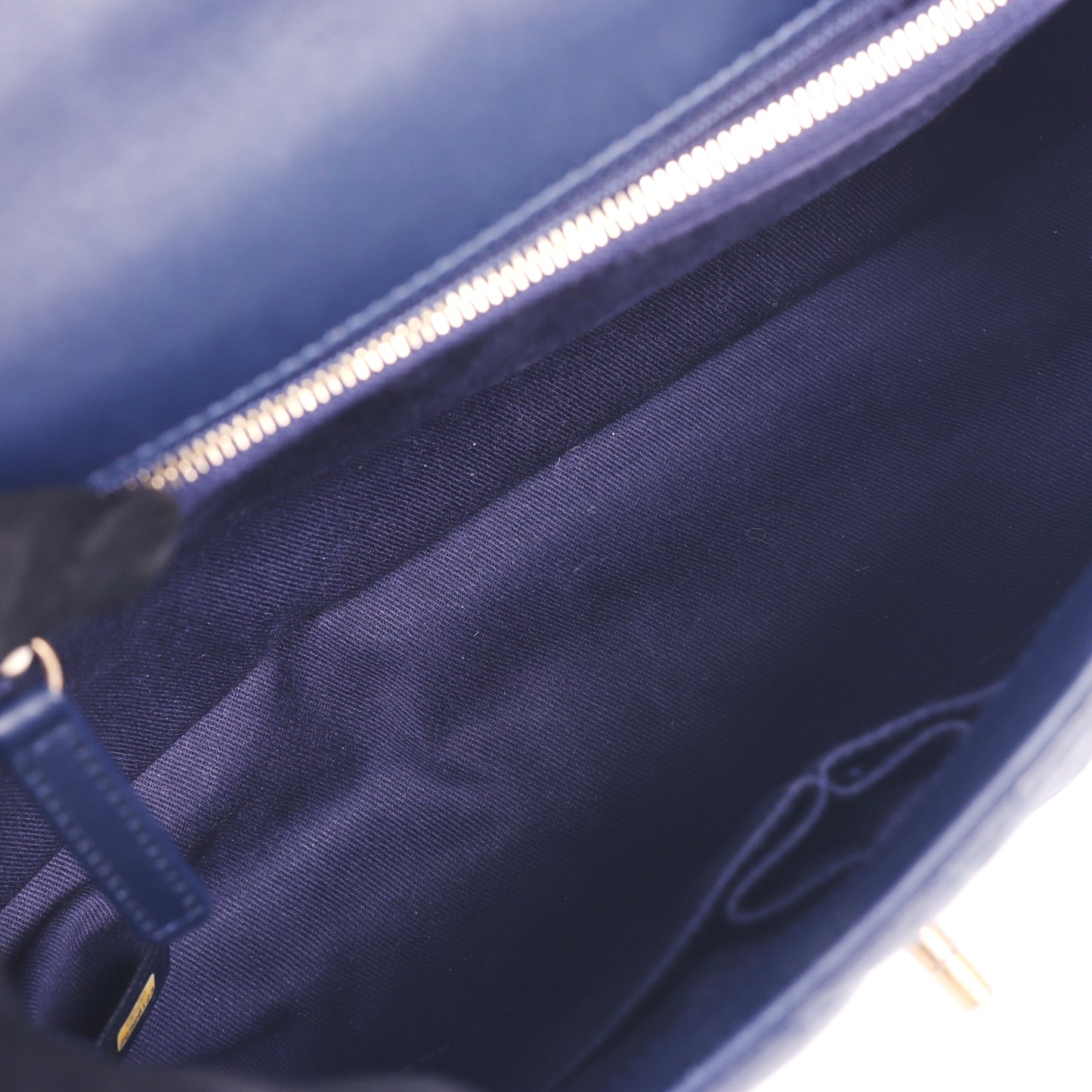 Pre-Owned Chanel Coco Handle Navy Blue Chevron Leather Shoulder Bag 97720929