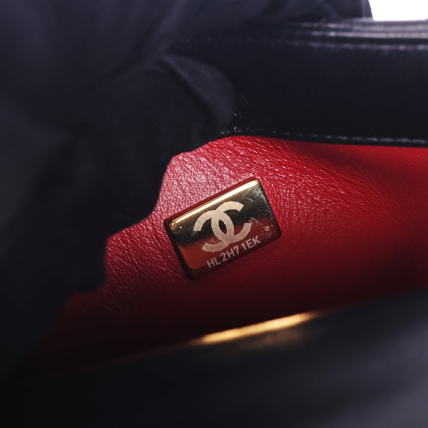 Pre-Owned Chanel Classic Flap Black Quilted Lambskin Leather Shoulder Bag 98609059