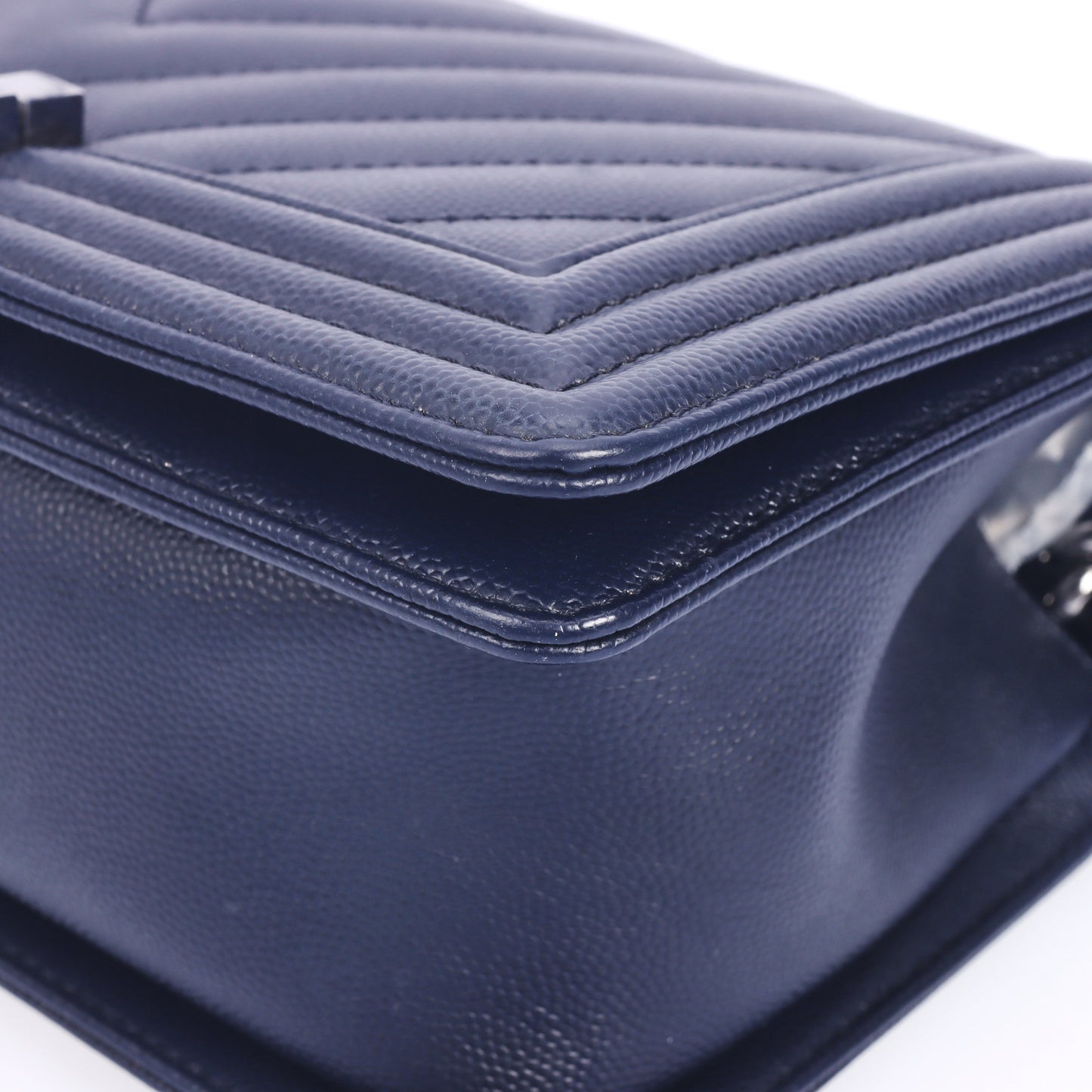 Pre-Owned Chanel BOY Dark Blue Chevron Calfskin Shoulder Bag 99858984
