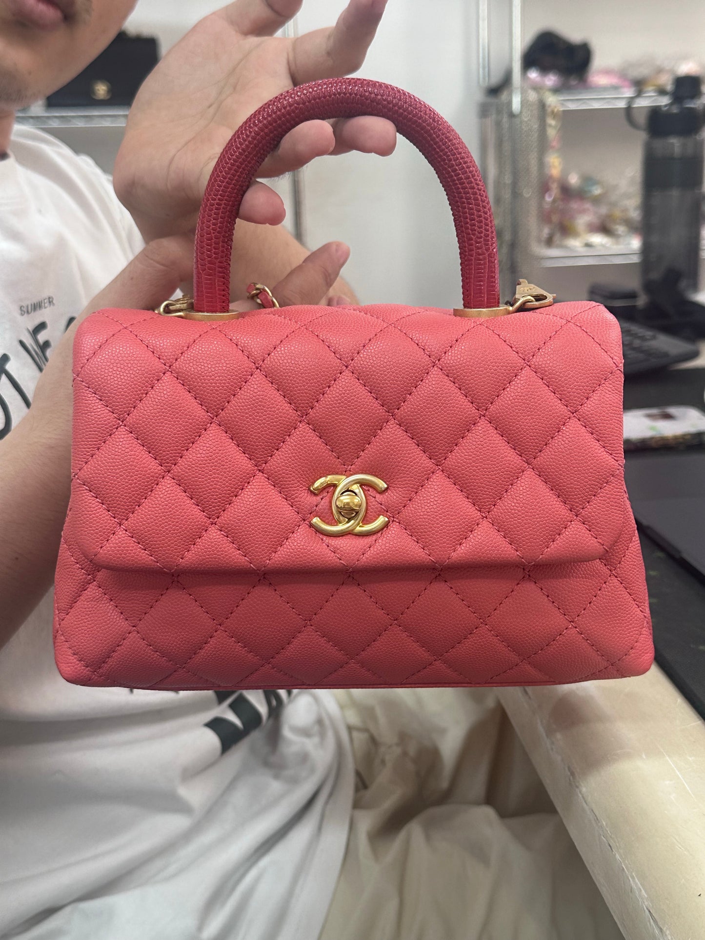 Pre-owned Chanel Coco Hanlde Pink caviar Shoulder Bag